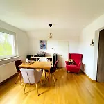 Gemuetliche Yoga-wohnung, Ruhig, & Stadionnaehe