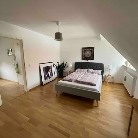 Gemuetliche Yoga-wohnung, Ruhig, & Stadionnaehe *