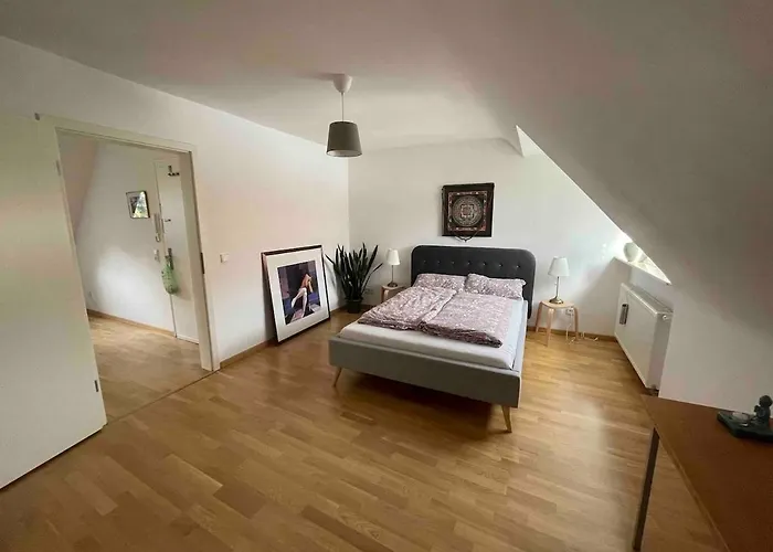 Gemuetliche Yoga-wohnung, Ruhig, & Stadionnaehe *