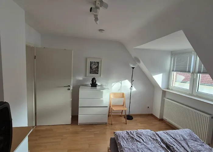 Gemuetliche Yoga-wohnung, Ruhig, & Stadionnaehe *