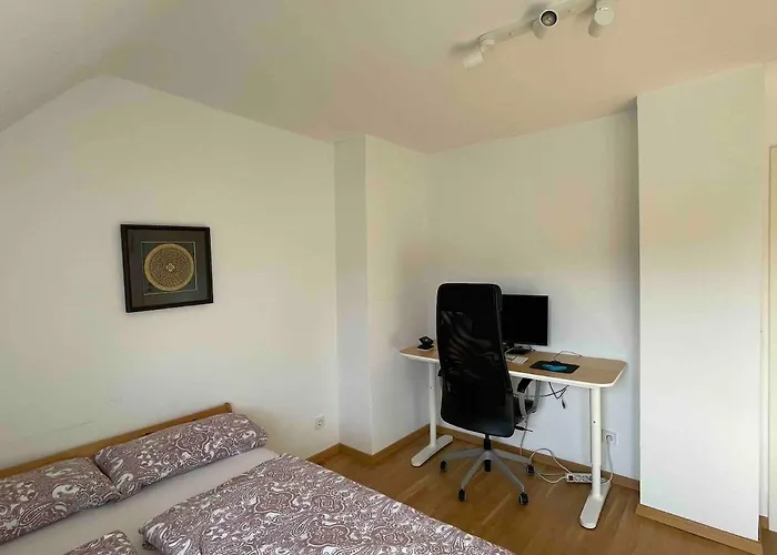 Gemuetliche Yoga-wohnung, Ruhig, & Stadionnaehe Lejlighed Dortmund