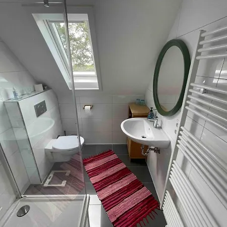 Gemuetliche Yoga-wohnung, Ruhig, & Stadionnaehe Apartamento *